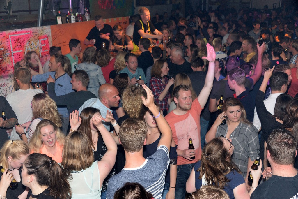 ../Images/Feest zonder naam 2017 099.jpg